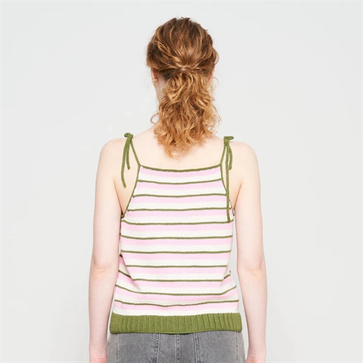 OMØ TOP fra Kit Couture